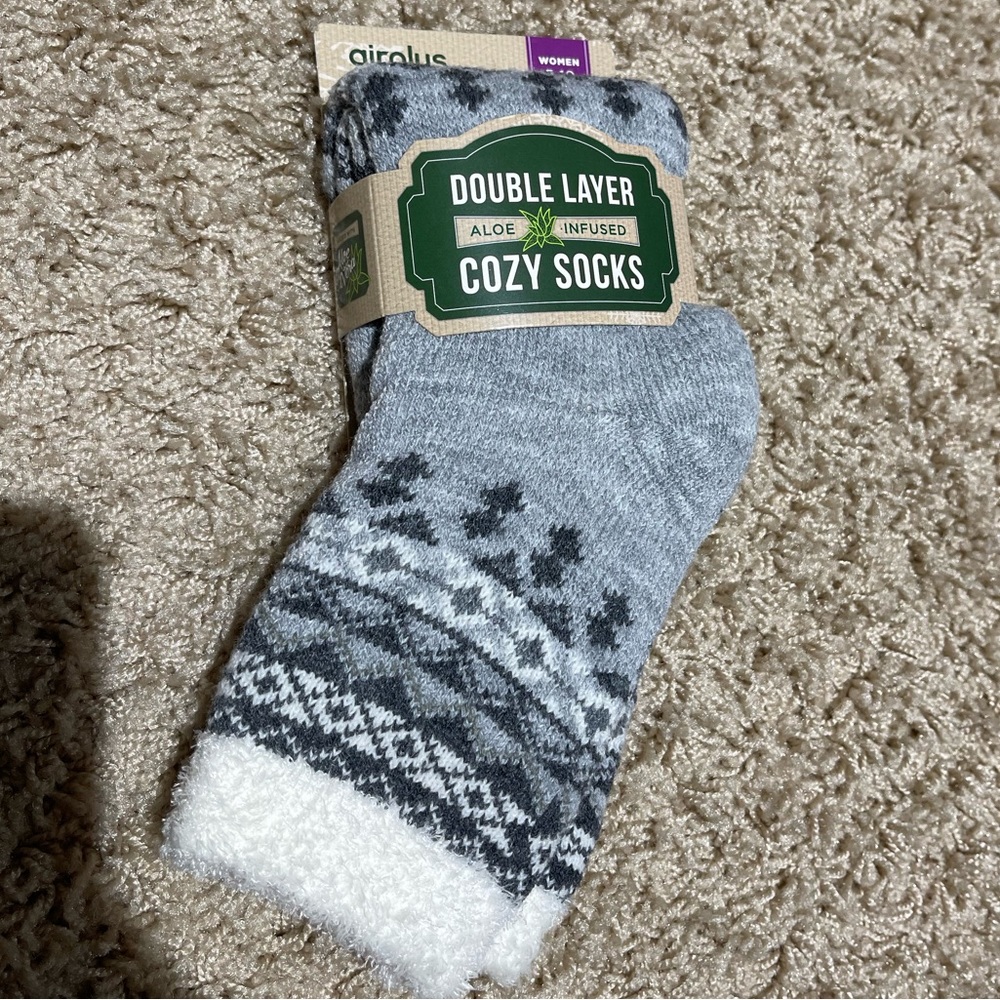 Fuzzy Aloe Socks